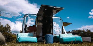 Vom Airstream zur Gourmet-Oase: Custom Made Trailers erobert den Outdoor-Markt