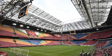 Holland: Ajax tauscht Giftrasen aus