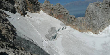 Bergsteigerin stürzt in Gletscherspalte