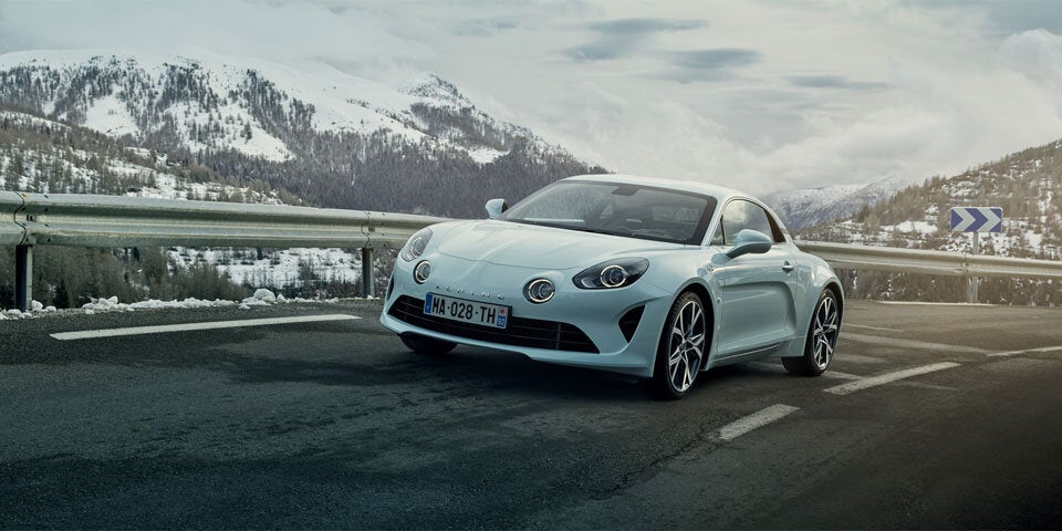 Alpine A110 „Pure“ & „Légende“ starten