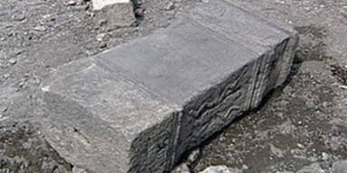 Archäologen entdecken 1.700 Jahre alten Altar