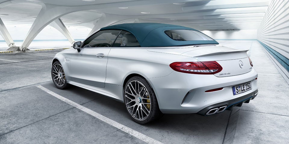 AMG C 63 Cabrio kommt als Ocean Blue Edition