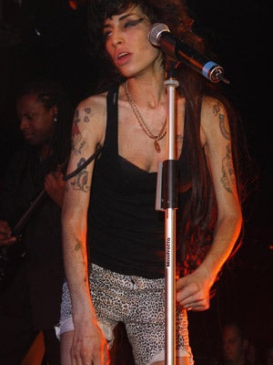 amy-winehouse-body
