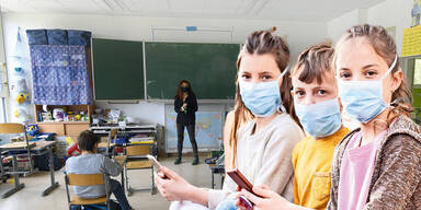 Ärzte fordern eine Maskenpflicht für Lehrer