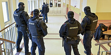 Wiener Terrorprozess: Drei Schuld- und zwei Freisprüche