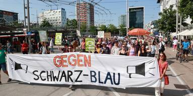 Großdemo in Salzburg