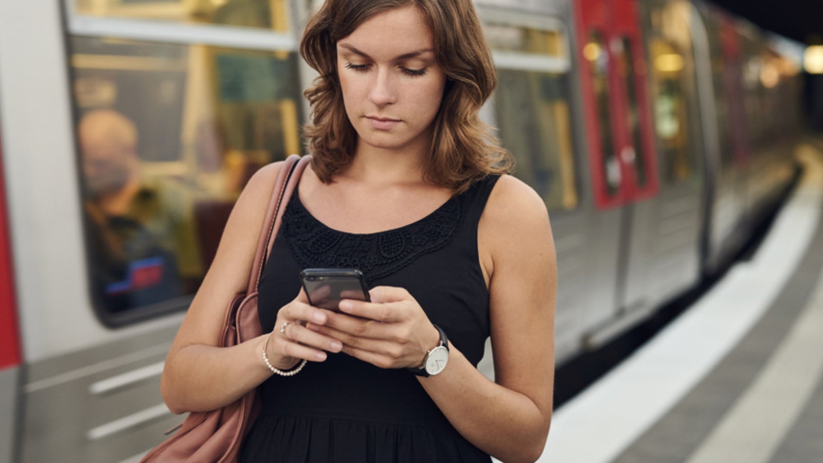 Die Entwicklung des Internet und seine Auswirkungen auf die Gesellschaft