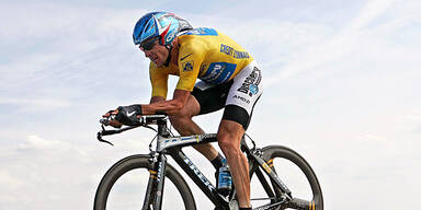 Armstrong bangt um Tour-Siege