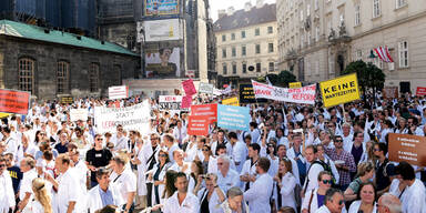 2.000 Ärzte auf der Straße