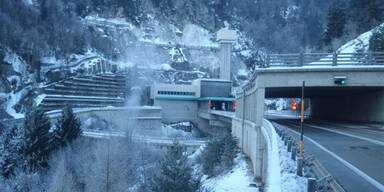 Karawanken-Tunnel erneut gesperrt