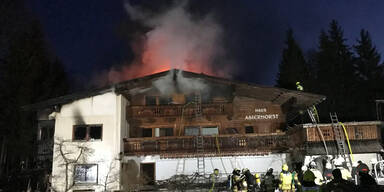 Großbrand in Tirol: 19 Personen evakuiert