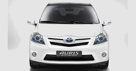 Toyota verpasst dem Auris ein Facelift