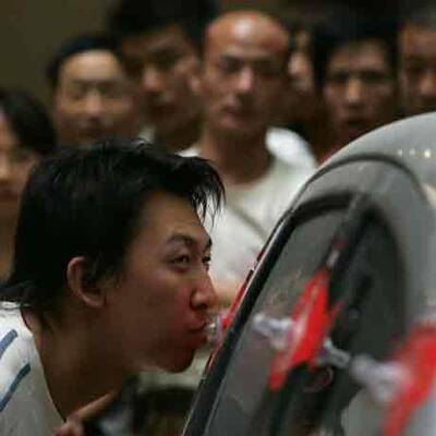 Auto-Wettküssen in China