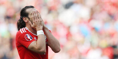 Gareth Bale bricht Fan die Nase
