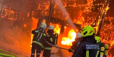 160 Feuerwehrleute bei Bauernhof-Brand im Einsatz