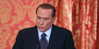 Berlusconi deutet Comeback ab