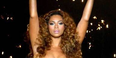 Nipplegate - Beyoncé zeigt ihre Brüste