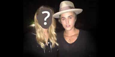 Welches Tennis-Ass hat Bieber da im Arm?