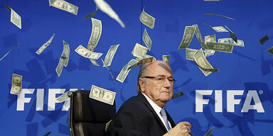 Humorlos: FIFA zeigt "Geld-Werfer" an