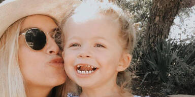 Stevie (†3) starb an Hirntumor: Bloggerin trauert um Tochter
