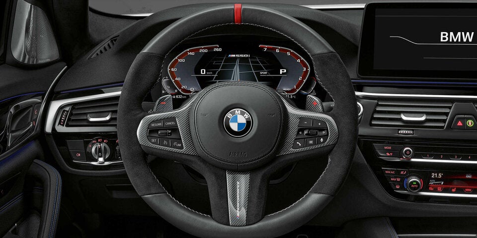 BMW schärft Optik des neuen 5er nach