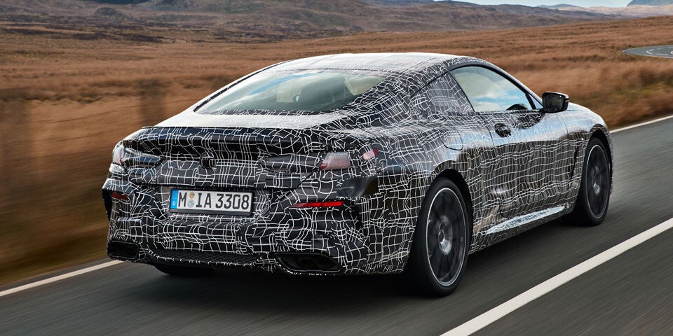 BMW 8er Coupé startet mit 530 PS Motor