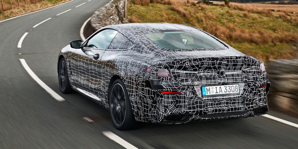 BMW 8er Coupé startet mit 530 PS Motor