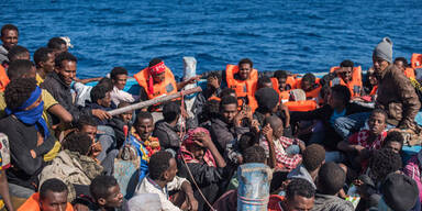 50 IS-Kämpfer auf Flüchtlingsbooten
