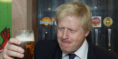 Boris Johnson freut sich schon auf erstes Bier im Biergarten