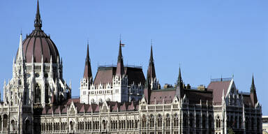 Budapest: Betrunkene überfielen Parlaments-Wachen