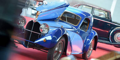 Alter Bugatti erzielte 920.000 Euro