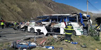 24 Tote bei schwerem Bus-Unglück in Ecuador