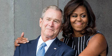 Bush und Obama: Internet lacht über dieses Foto