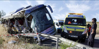 Spanien: Horror-Busunfall fordert neun Tote