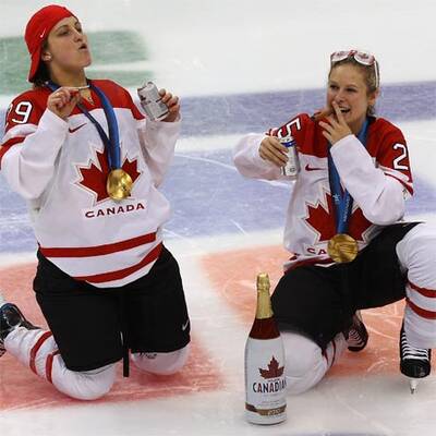 So wild feierten Kanadierinnen