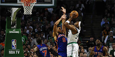 Celtics, Mavericks weiter souverän