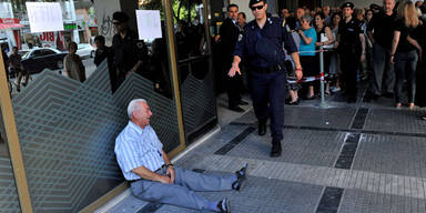 Gerücht: Griechen-Banken prüfen Zugriff auf Kundenkonten