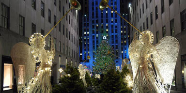 Der bekannteste Christbaum leuchtet