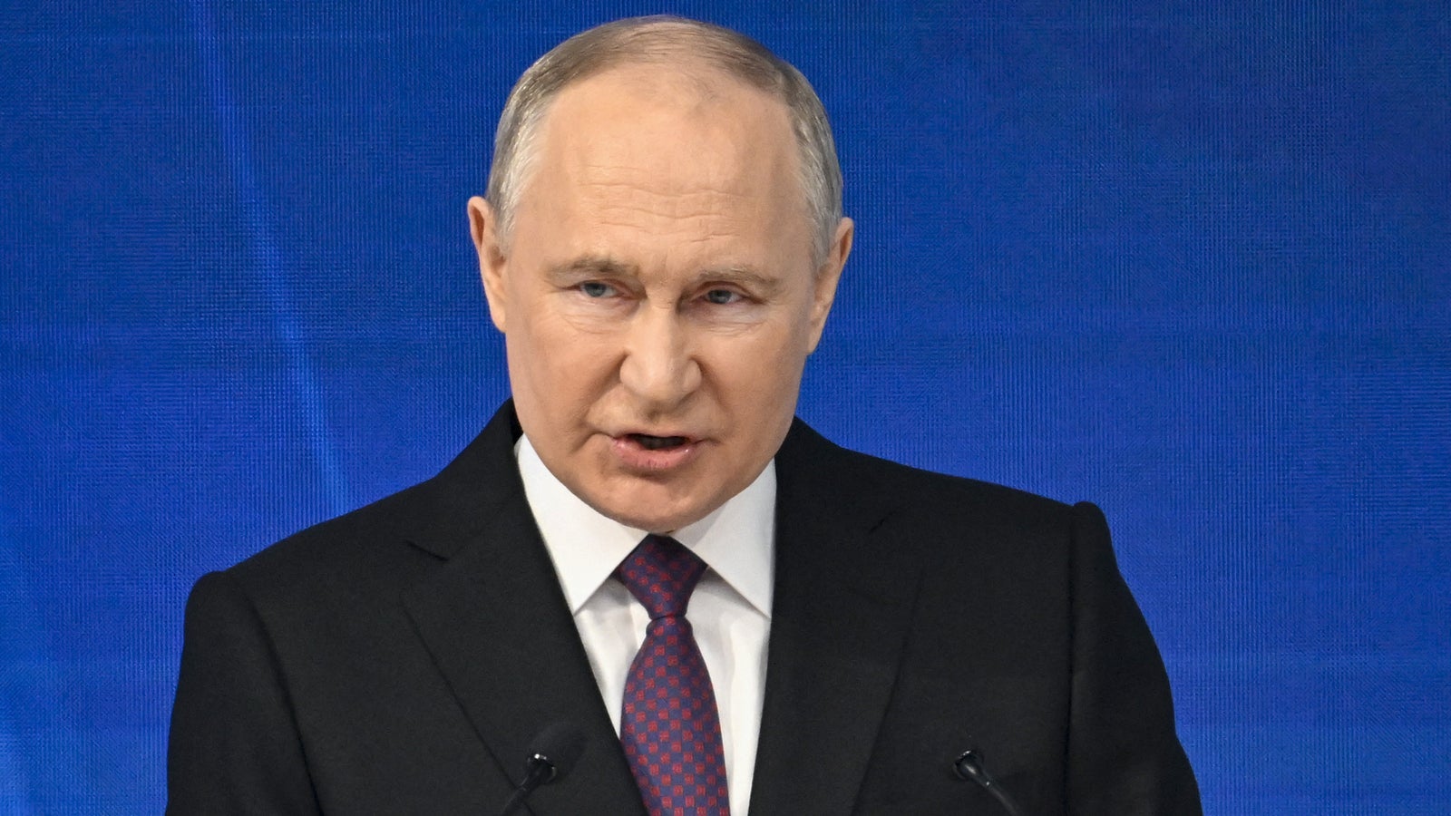 Putin Tauft Mächtiges Atom U Boot So Plant Er Die Globale Dominanz - yybevot
