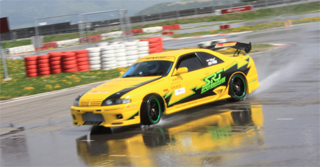 Alois Pamper dominiert 1. Bewerb der Drift-Meisterschaft