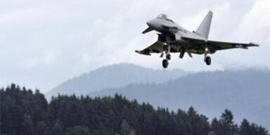 Heer trainiert Überschallflüge mit Eurofightern