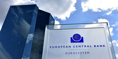 EZB stockt ihr Corona-Notprogramm massiv auf