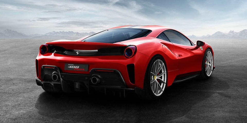 Ferrari greift mit dem 488 Pista an