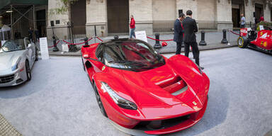 Ferrari jetzt auch an Mailänder Börse