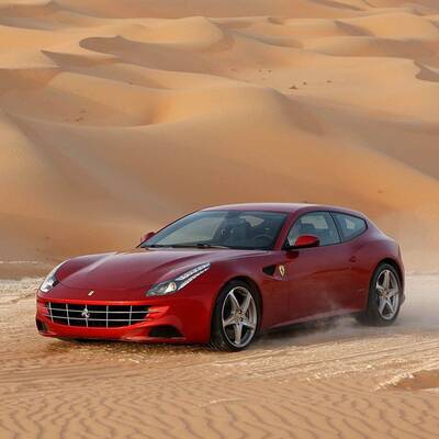 Bilder vom neuen Ferrari FF