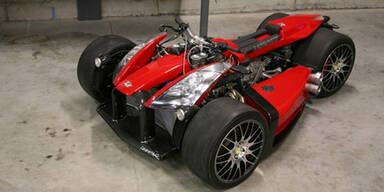 Irres "Ferrari-Quad" steht zum Verkauf