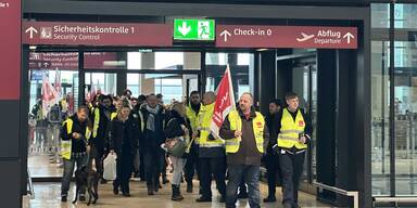 Streik Flughafen Berlin-Brandenburg