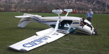 Kleinflugzeug überschlug sich in Tirol