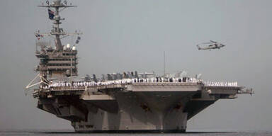 Navy versteigert Flugzeugträger online