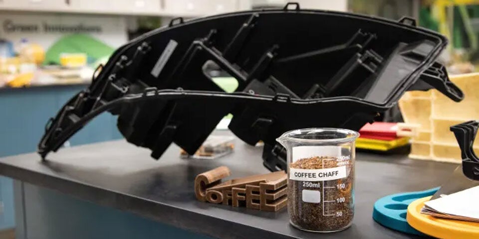 Ford baut Autoteile aus Kaffeebohnen